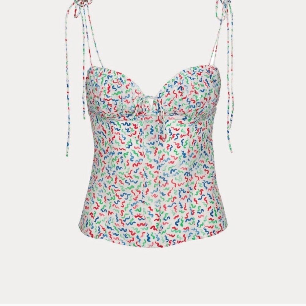 Réalisation the Ana top DUPE in white squiggle